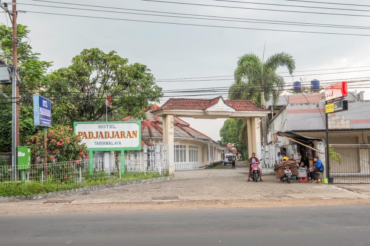 Spot On 2341 Hotel Padjajaran 2 Tasikmalaya Ngoại thất bức ảnh